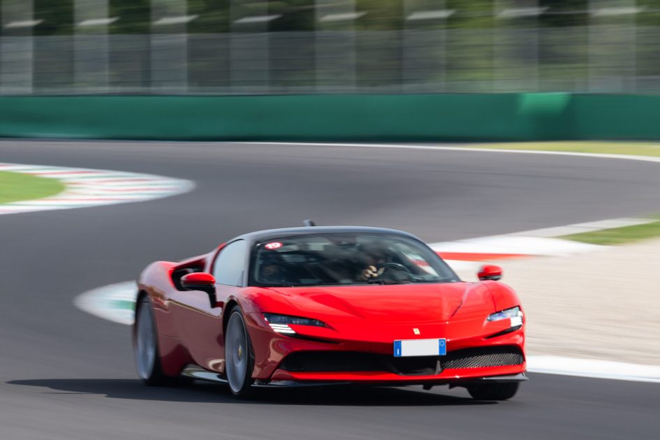 20250921_ESPERIENZAFERRARI_ONTRACK_MONZA -215